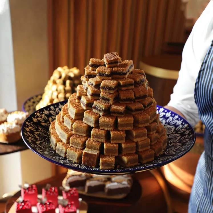 Asuman, Dubai, UAE — photograph 4 of 6